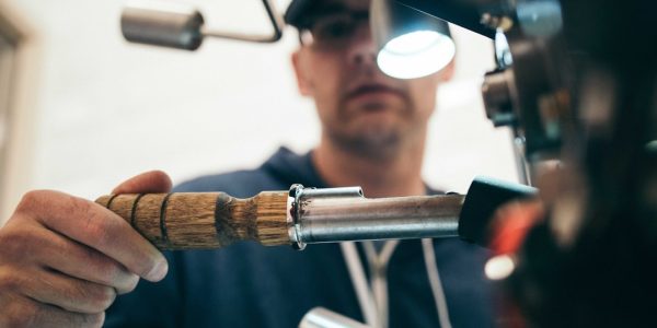 Quels retours clients indiquent la fiabilité d’un plombier expérimenté ?